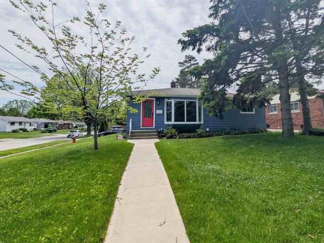 3 Bedroom Home for Rent at 6332 Sherwood Rd, Niagara Falls, ON L2E 5L8