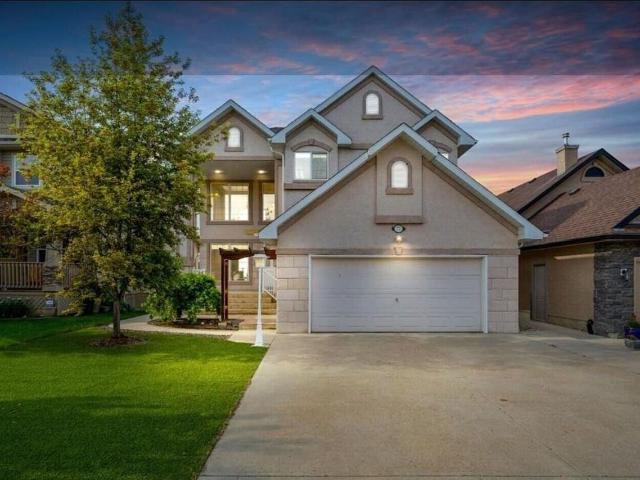 3 Bedroom Home for Rent at 77 Crestridge View Sw, Calgary, AB T3B 1G8