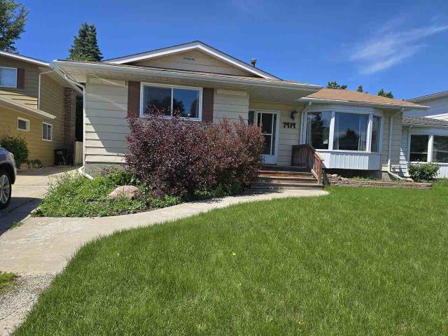 3 Bedroom Home for Rent at 7414 183a St Nw, Edmonton, AB T5T 2L4 Lymburn