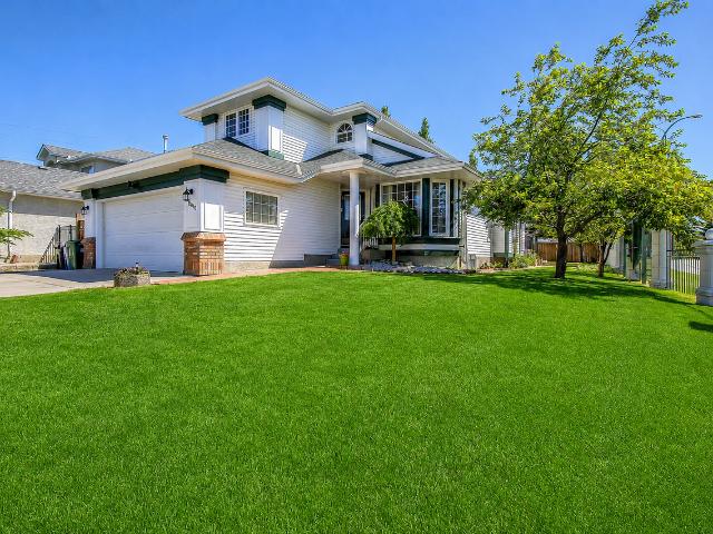 3 Bedroom Home for Rent at 8010 Schubert Gate Nw, Calgary, AB T3L 1W3 Scenic Acres