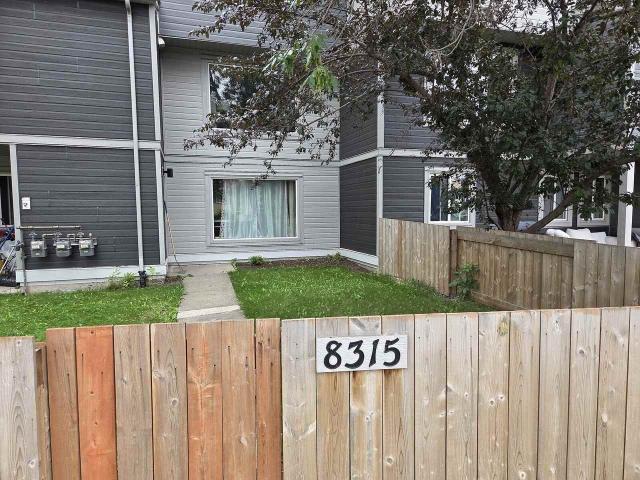3 Bedroom Home for Rent at 8315 29 Ave Nw, Edmonton, AB T6K 3J9 Tipaskan