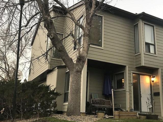 3 Bedroom Home for Rent at 106 106 Grier Terrace, Calgary, AB T2K 5Y6 Thorncliffe