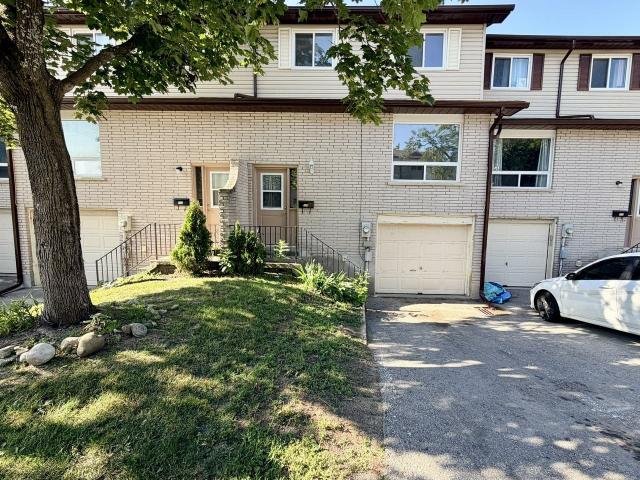 3 Bedroom Home for Rent at 1095 Mississaga St W, Orillia, ON L3V 6W7