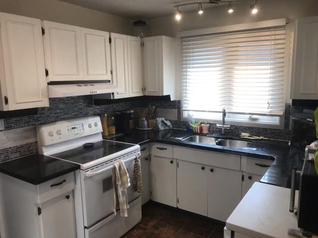 3 Bedroom Home for Rent at 10 Kurt Ave, Winnipeg, MB R2R 1N5 Tyndall Park