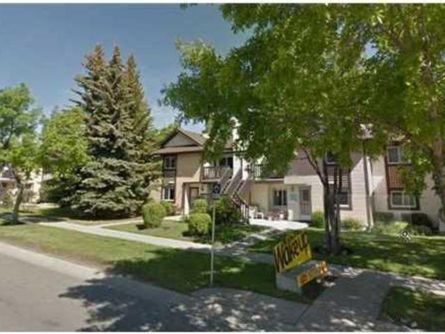 3 Bedroom Home for Rent at 11622 Oakfield Dr Sw, Calgary, AB T2W 5K2 Cedarbrae