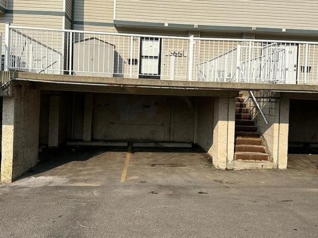 3 Bedroom Home for Rent at 1398 Lakewood Rd W, Edmonton, AB T6K None Tipaskan