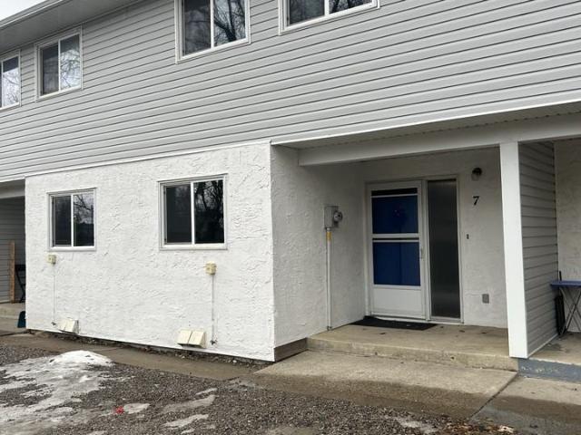3 Bedroom Home for Rent at 1427 18 St, Didsbury, AB T0M None