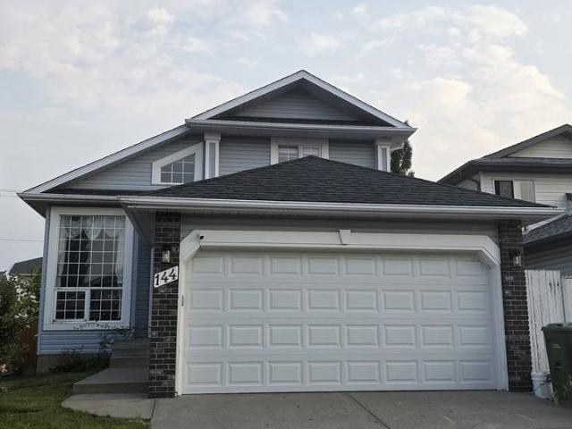 3 Bedroom Home for Rent at 144 Citadel Close Nw, Calgary, AB T3G 4A6 Citadel