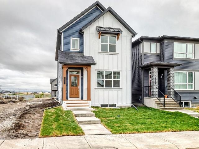 3 Bedroom Home for Rent at 146 Sora Gdns Se, Calgary, AB T3S 0V3