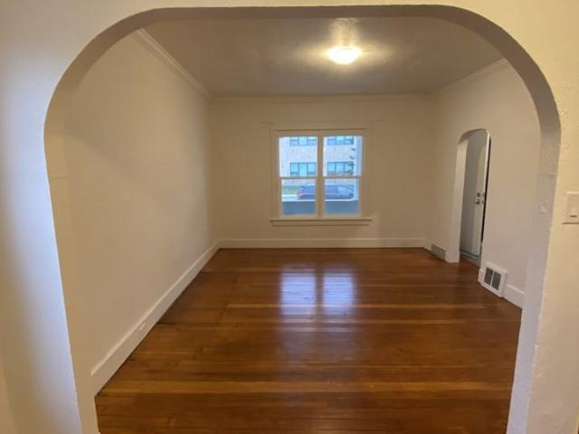 3 Bedroom Home for Rent at 1573 Elgin Ave W, Winnipeg, MB R3E 1C1 Weston