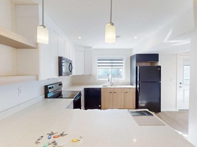 3 Bedroom Home for Rent at 15824 Main 15824 100a Ave Nw, Edmonton, AB T5P 0L8 Glenwood