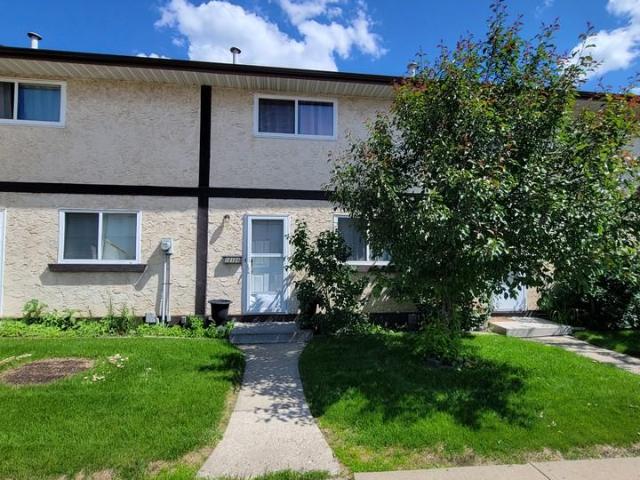 3 Bedroom Home for Rent at 18104 93 Ave Nw, Edmonton, AB T5T 1Y1 Belmead