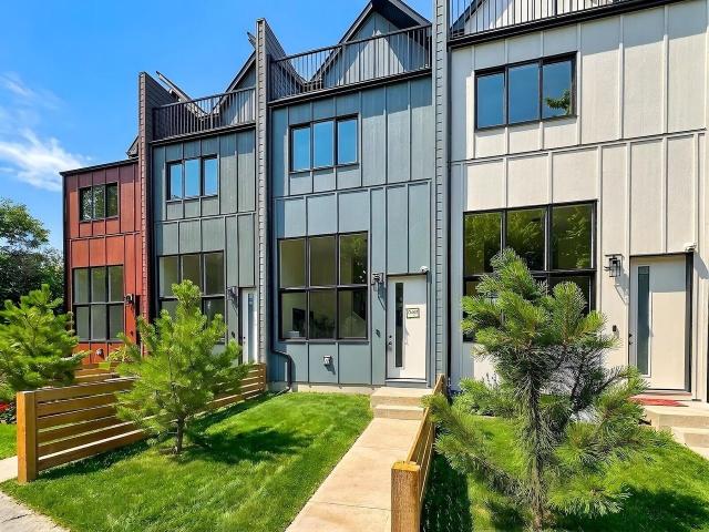 3 Bedroom Home for Rent at 2020 12 Ave Sw, Calgary, AB T3C 0S1 Sunalta