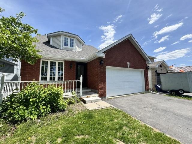 3 Bedroom Home for Rent at 212 Churchland Dr, Barrie, ON L4N 8N6 Holly