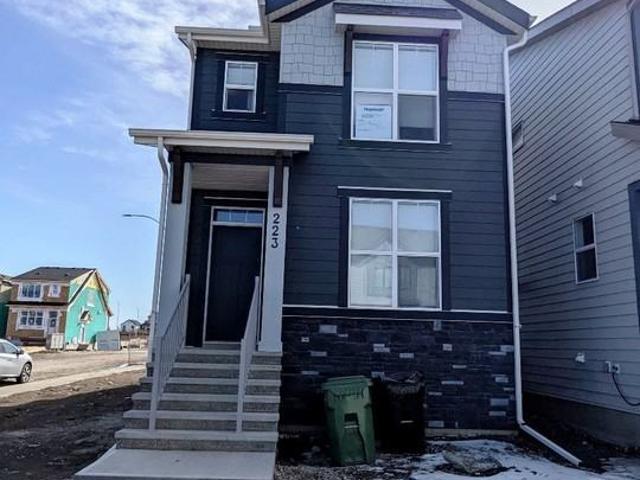 3 Bedroom Home for Rent at 223 Magnolia Dr Se, Calgary, AB T3M 3S7