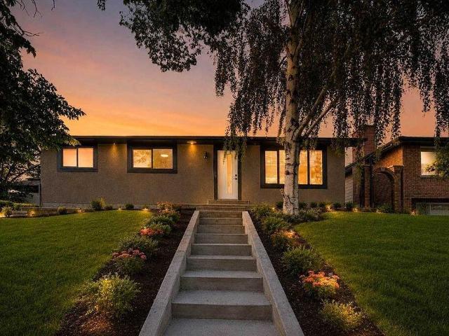 3 Bedroom Home for Rent at 244 Huntridge Rd Ne, Calgary, AB T2K 4B6 Huntington Hills
