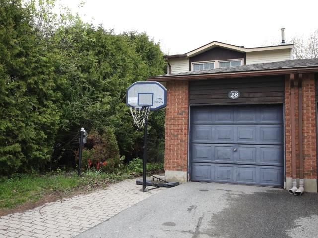 3 Bedroom Home for Rent at 28 Whelan Dr, Ottawa, ON K2J 2J9 Barrhaven