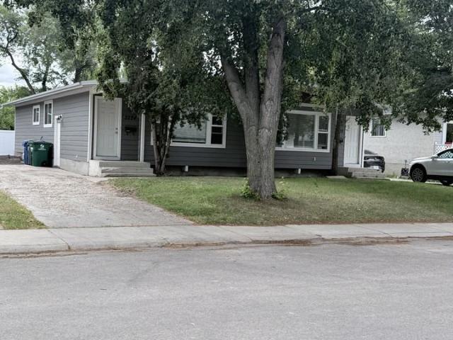 3 Bedroom Home for Rent at 3222 Mcgill St, Saskatoon, SK S7H 3P4 College Park