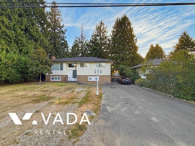 3 Bedroom Home for Rent at Th Street, Surrey, BC V3R None