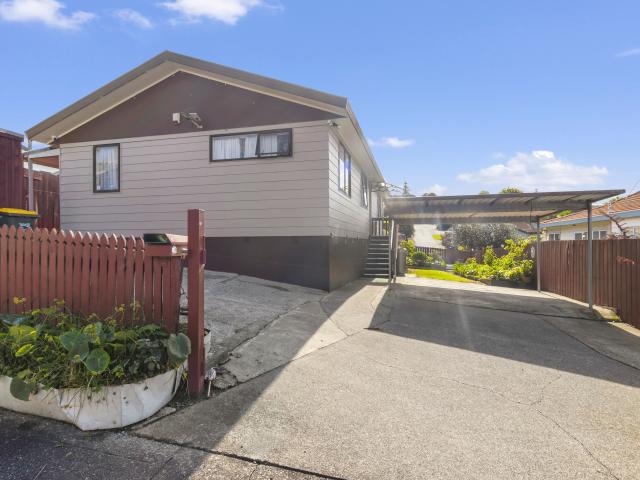3 bedroom home for rent in Massey!