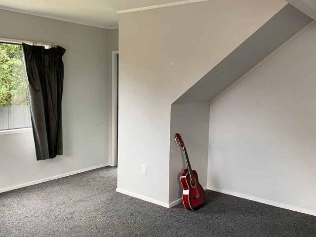 3 Bedroom Home in a quiet cul de sac