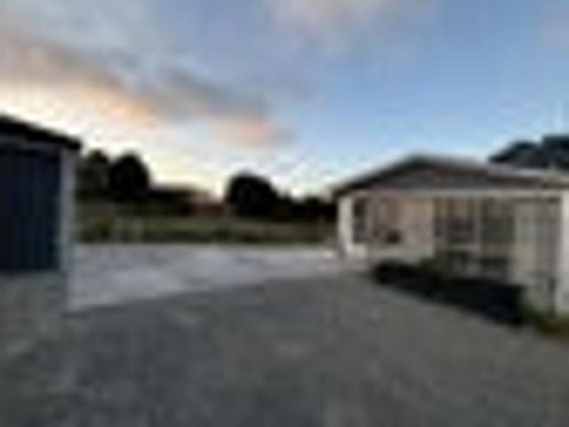 3 bedroom home in central Okaihau