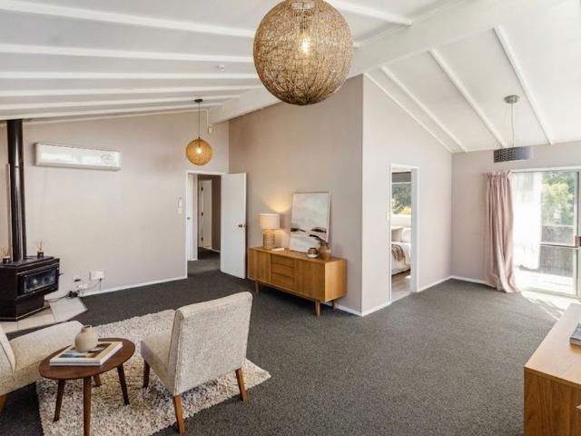 3 bedroom home in Goodwood Heights!