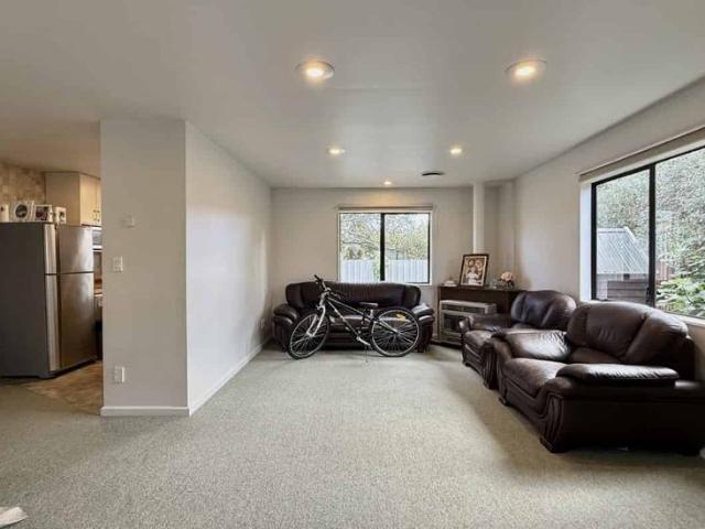 3 Bedroom Home in Moera