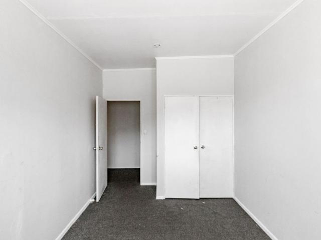 3 bedroom home in Otara!