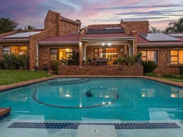 3 bedroom home on the market in meyersdal