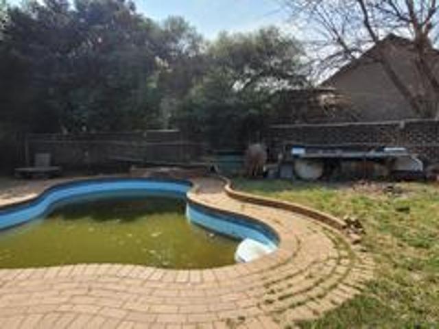 3 bedroom home on the market in brac.