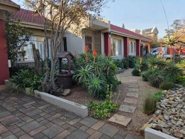 3 bedroom home on the market in randhart