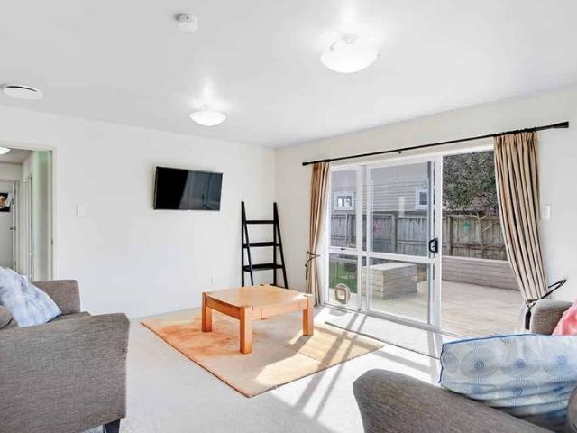 3 Bedroom home on Shakespeare