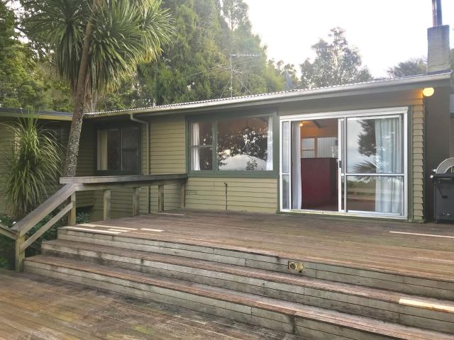 3 Bedroom in Laingholm