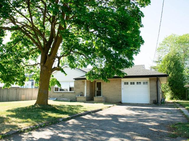 3 Bedroom Industrial Cambridge ON 51360351