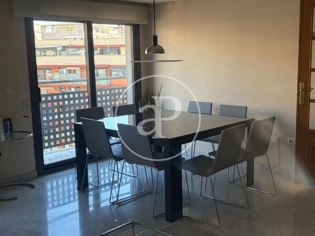 3 bedroom luxury Apartment for rent in Valencia