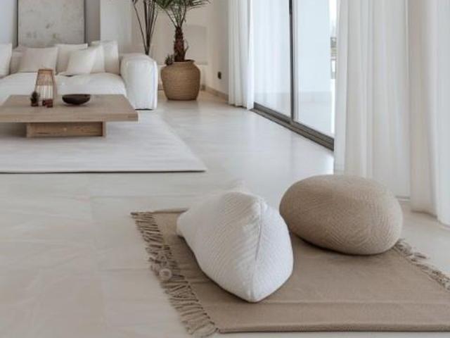 3 bedroom luxury Apartment for rent in Marbella, Andalusia