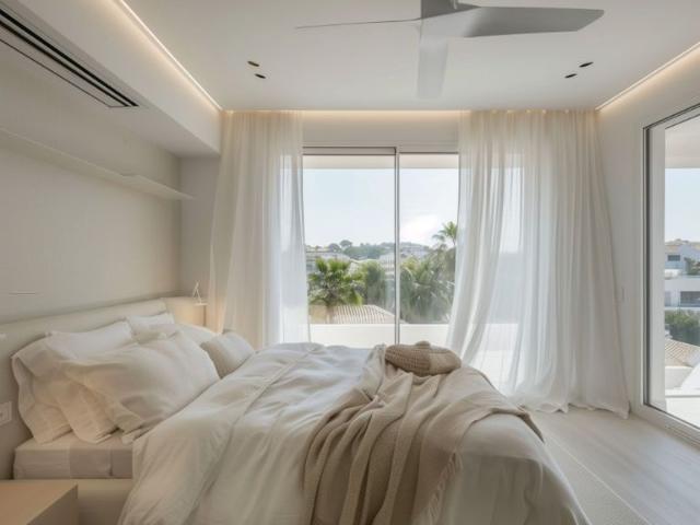 3 bedroom luxury Apartment for rent in Marbella, Andalusia