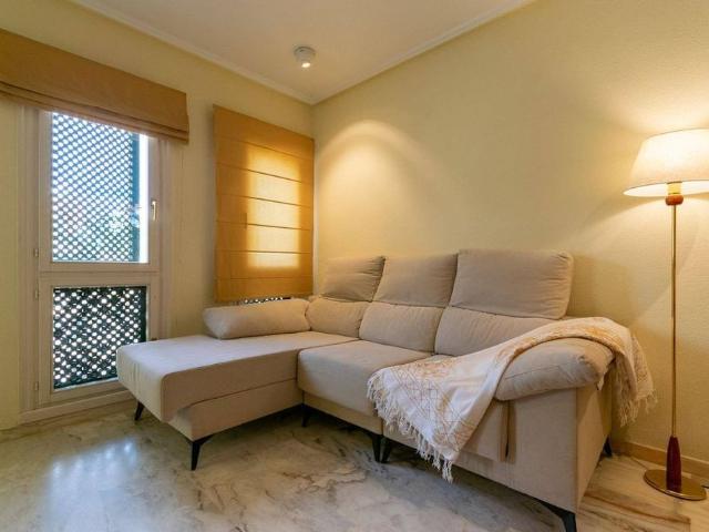 3 bedroom luxury Apartment for rent in Santa Pola, Spain