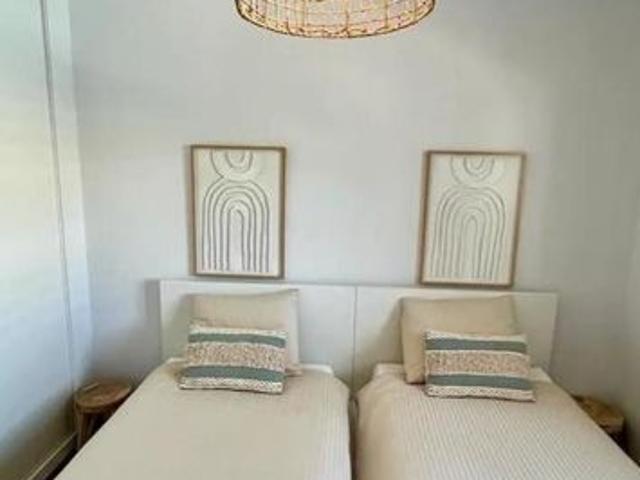 3 bedroom luxury Flat for rent in Estepona, Andalusia