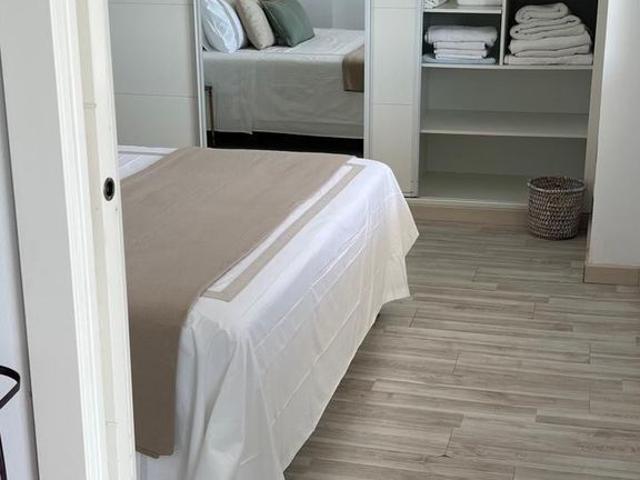 3 bedroom luxury Flat for rent in San Pedro de Alcántara, Spain