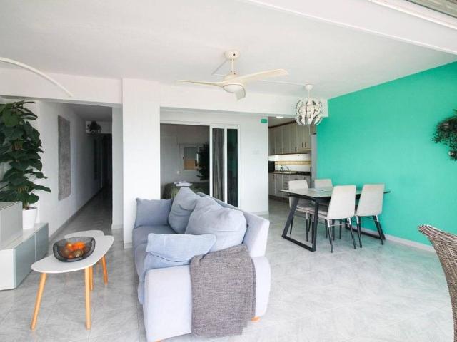 3 bedroom luxury Flat for rent in Santa Pola, Spain