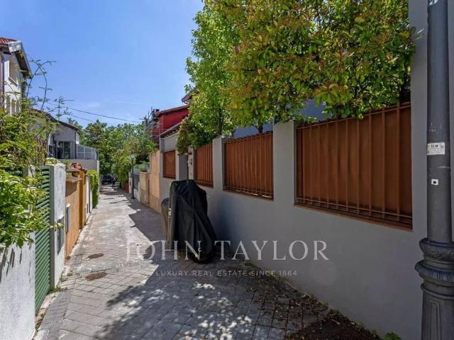 3 bedroom luxury House for rent in Madrid, Spain