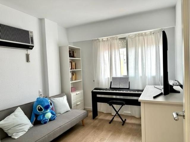 3 bedroom luxury penthouse for rent in Valencia, Spain