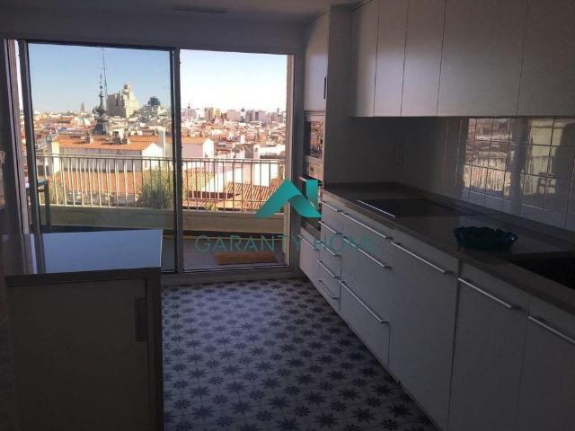 3 bedroom luxury penthouse for rent in Madrid, Spain