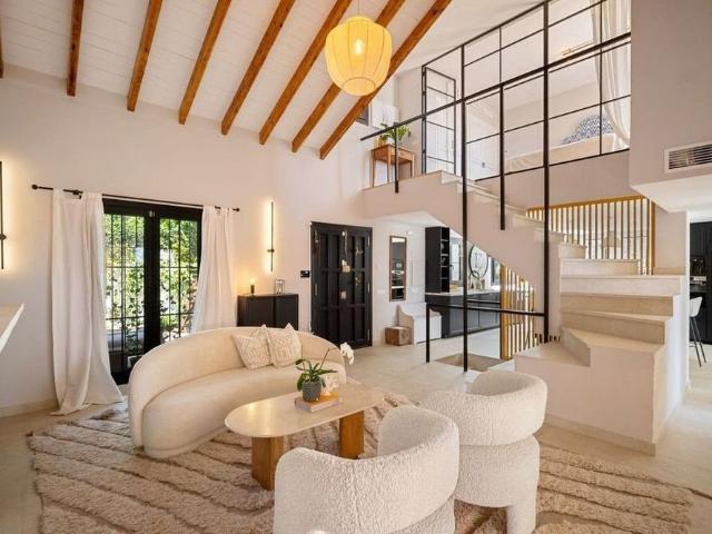 3 bedroom luxury Townhouse for rent in The Golden Mile, Marbella, Andalusia