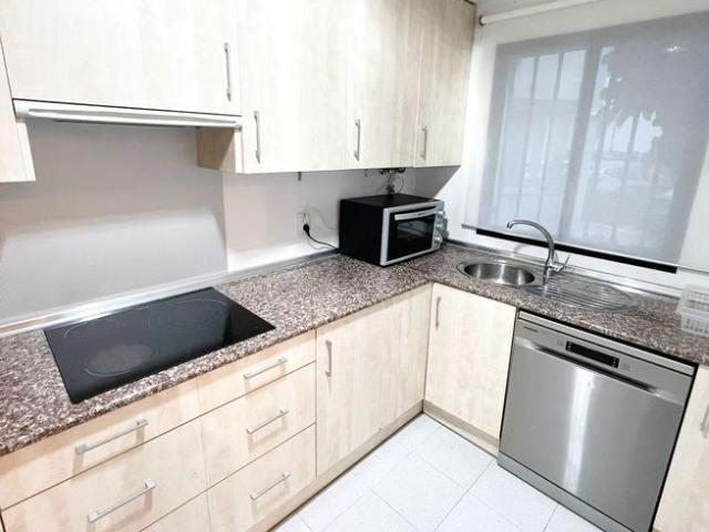 3 bedroom luxury Townhouse for rent in Estepona, Andalusia