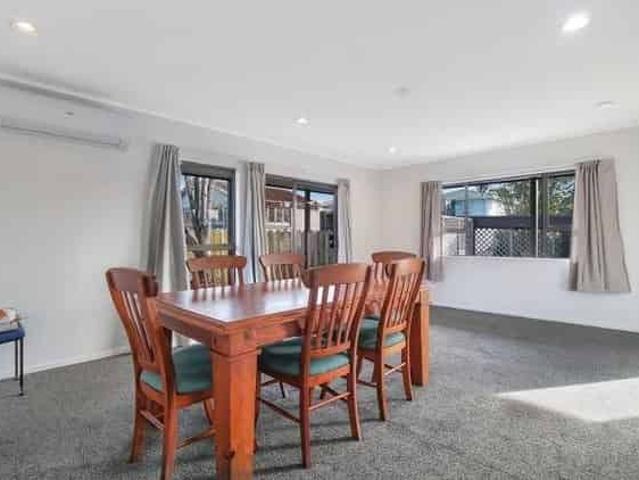 3 Bedroom Modernised Family Home