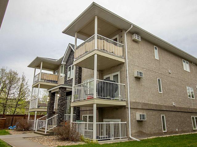 3 Bedroom Main Floor Condo In Mitchell, Mb