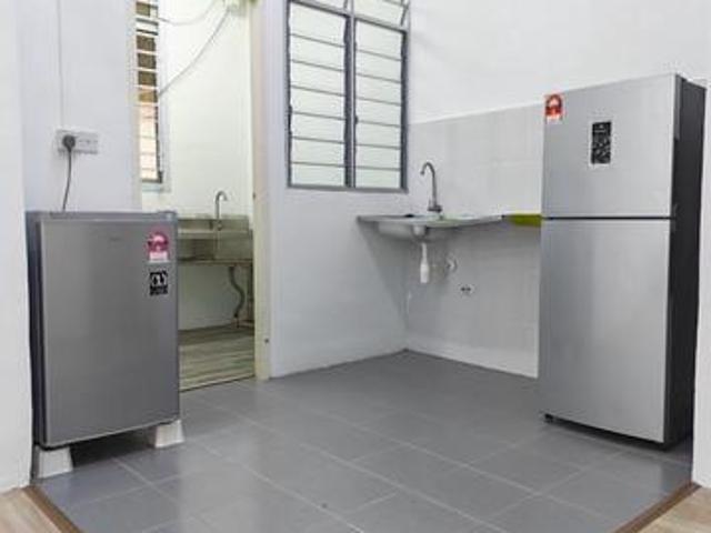 3 bedroom medium cost apartment for rent